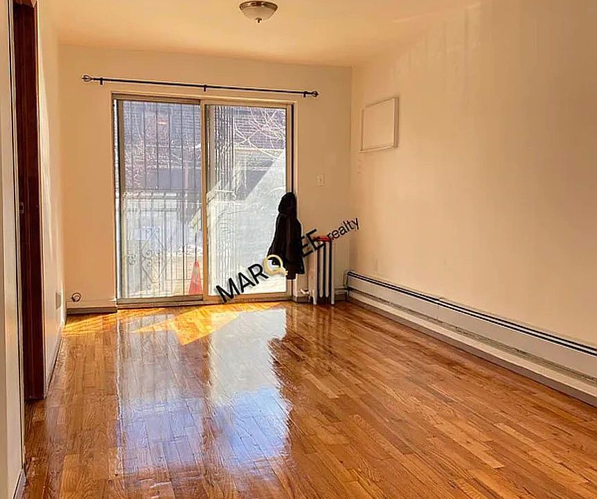 1st image of 3283 38th St #1
