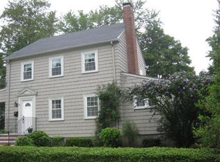 20 Whitney St, Brookline, MA 02467