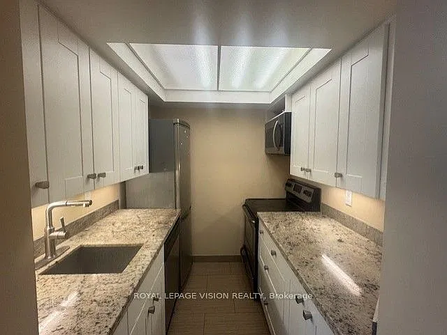 3 bed, $3,000 — Photo 3