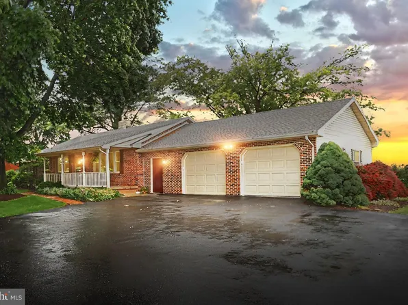 5075 E Berlin Rd, East Berlin, PA 17316