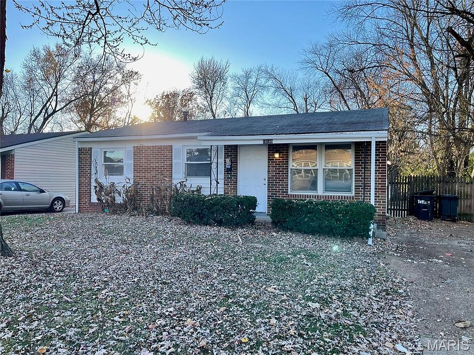 1st image of 10149 Royal Dr