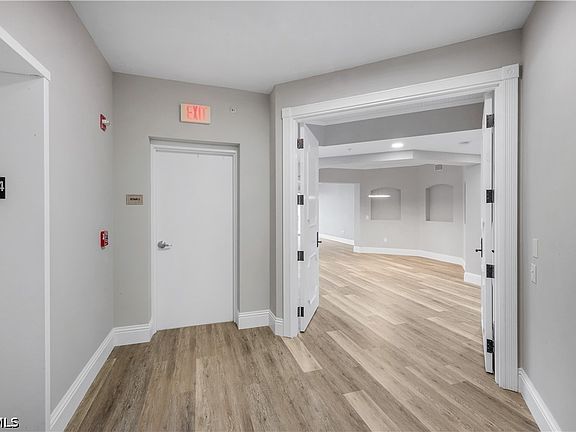 5th image of 6021 Silver King Blvd Unit 804