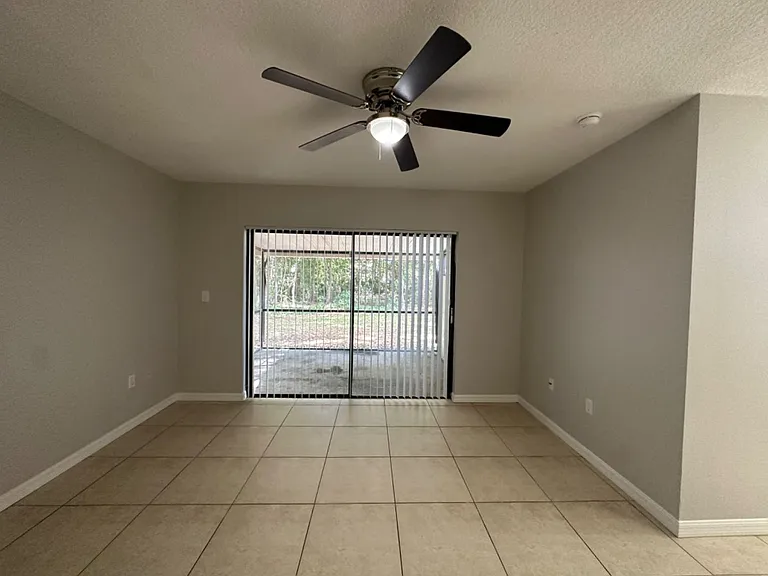661 N Delmonte Ct — Photo 17