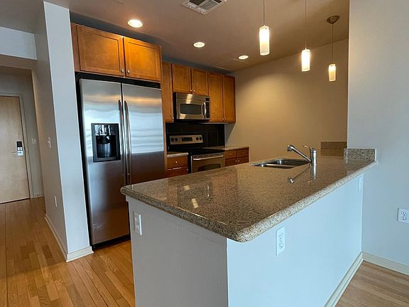 2nd image of 1015 15th St #434