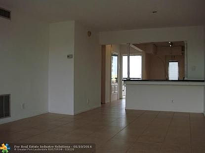 3rd image of 2350 NE 14th St #603