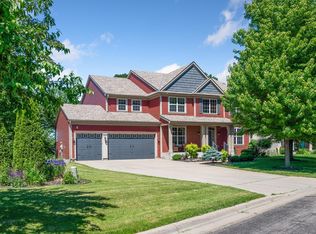 6286 Hearthstone Ave S, Cottage Grove, MN 55016