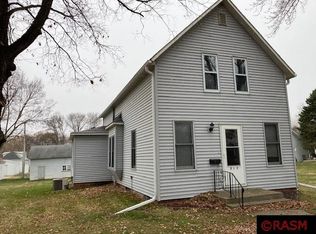 217 Maple St SE, Sleepy Eye, MN 56085