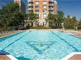 20 2nd St APT 2407, Jersey City, NJ 07302
