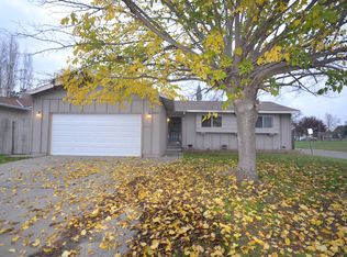 6853 Cherrywood Cir, Sacramento, CA 95823