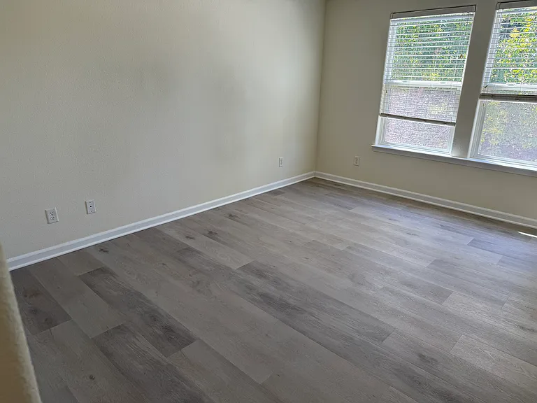 2090 Tuscany Way — Photo 6