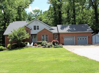 9111 Hickory Ridge Ln, Mount Vernon, IN 47620