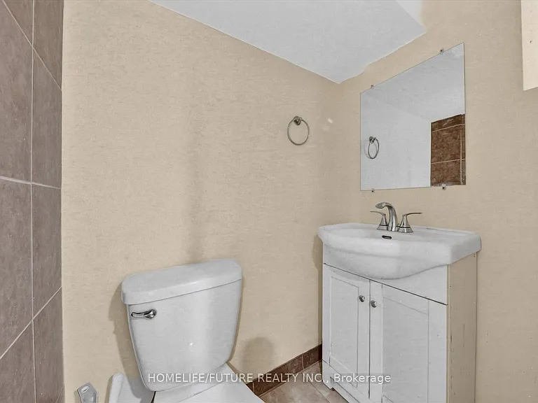 46 Stamford Sq N — Photo 34