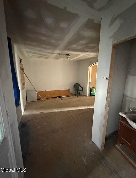 4th image of 743 River Street