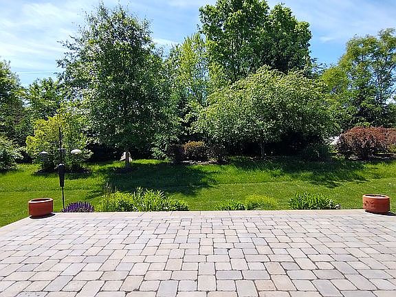 4th image of 6001 Bartley Dr