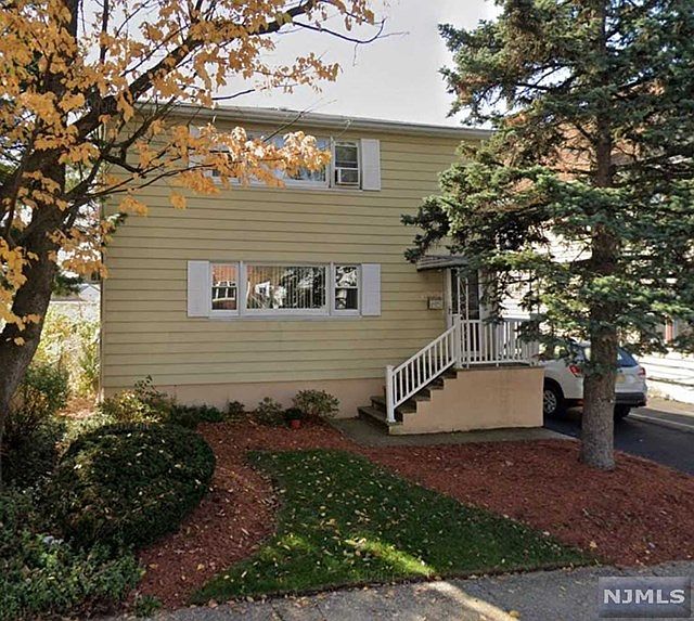 1st image of 316 Lake Ave Floor 2