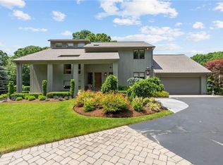 65 Misty Oak Dr, East Greenwich, RI 02818