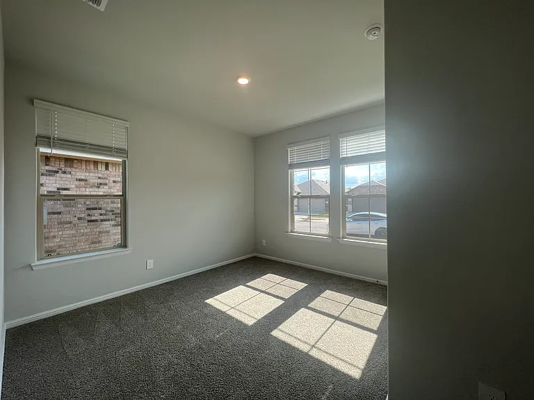 8636 Centerboard Ln — Photo 28