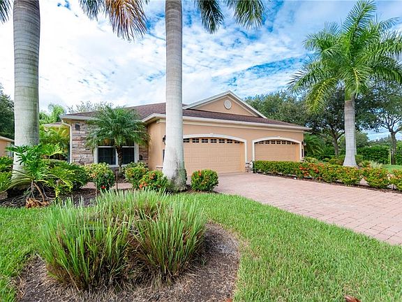 3rd image of 4610 Turnberry Cir