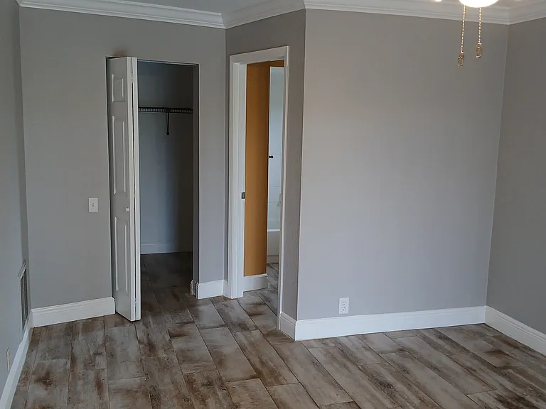 9819 Lema Ct — Photo 34