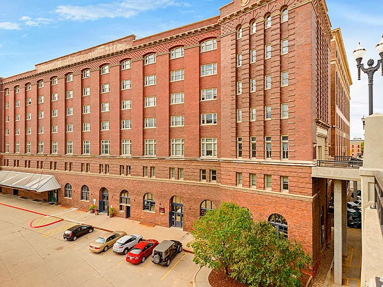 Old Market Lofts — Photo 12
