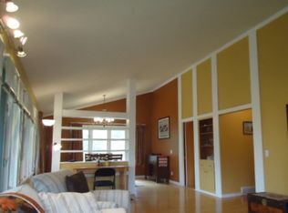 825 SE Meadow Vale Dr, Pullman, WA 99163