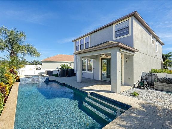 4th image of 11728 Lake Blvd