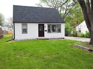 6613 SW 15th St, Des Moines, IA 50315