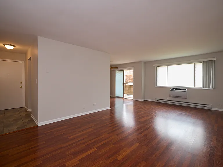 1154 Osterman Ave #D — Photo 9