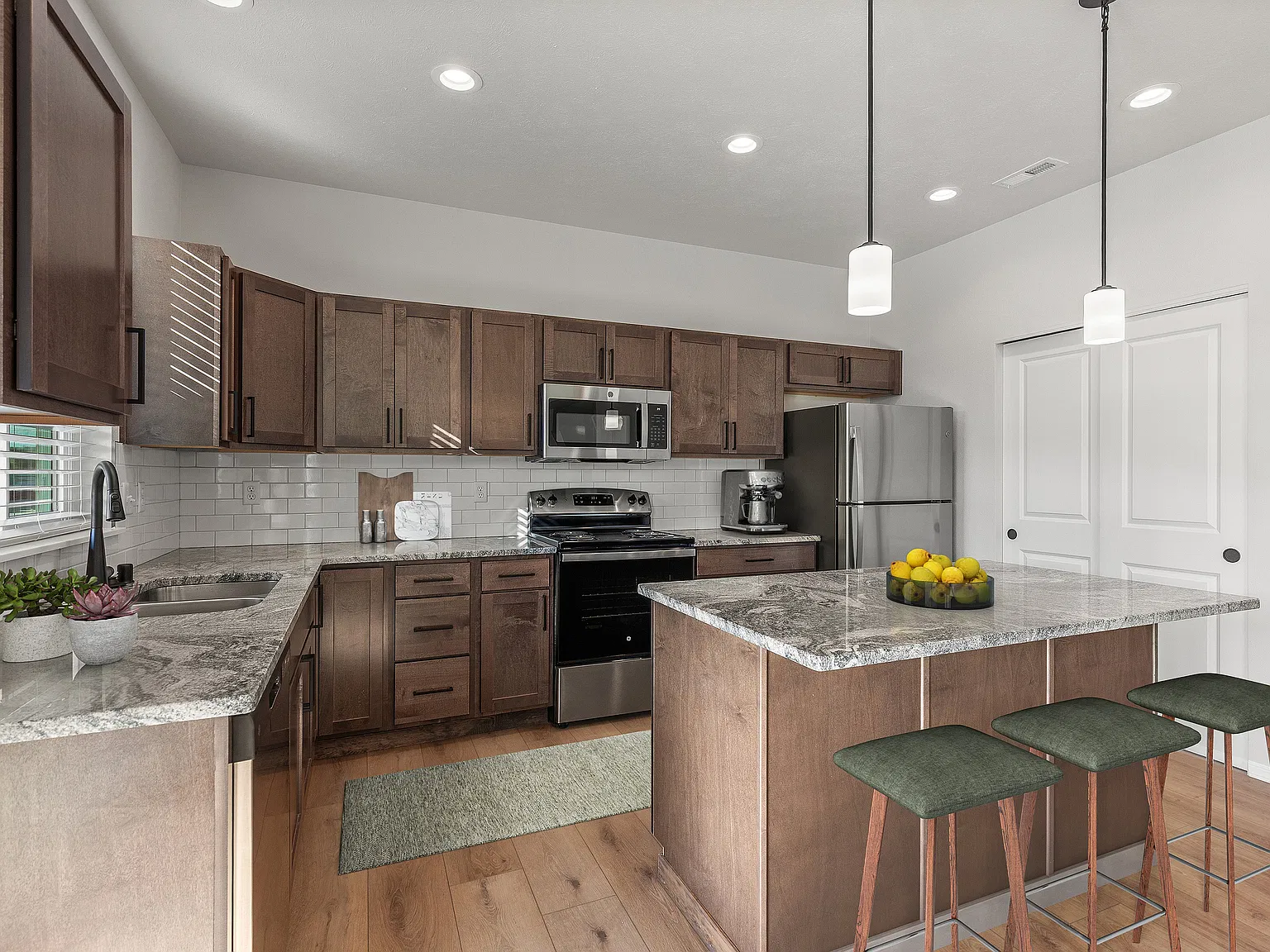 Diamond Rock Rentals — Photo 4