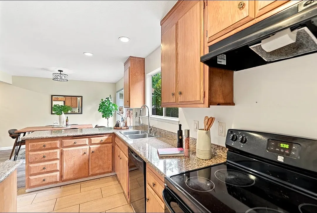 Miramonte Dr, Moraga — Photo 3