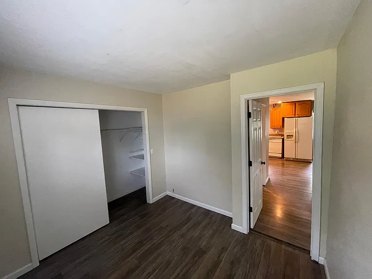 10661 N Park Ave — Photo 17