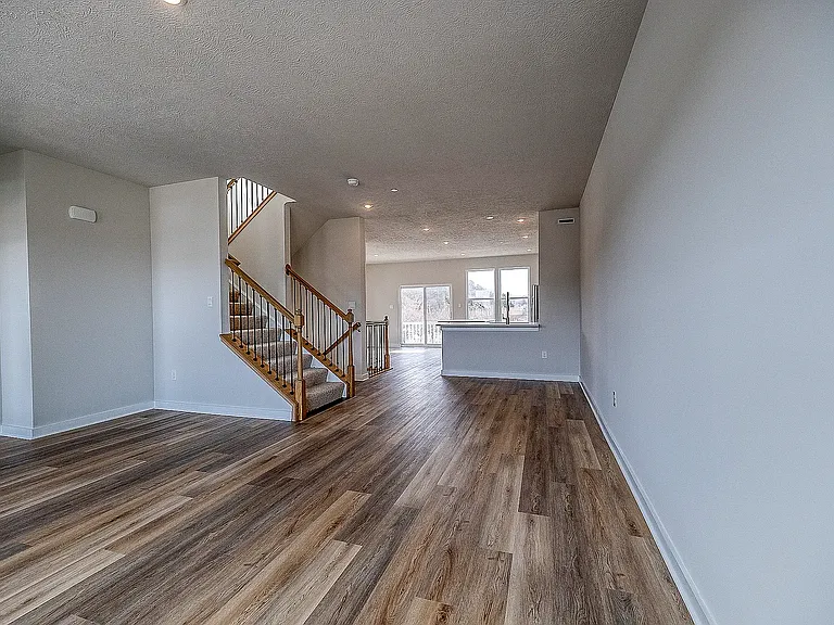 527 Cooper St — Photo 6