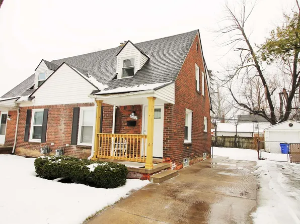 22212 Moross Rd, Grosse Pointe, MI 48236