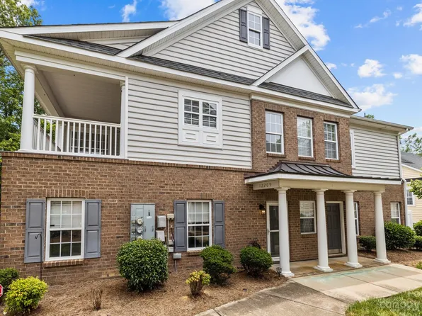 12209 Cannes St, Charlotte, NC 28277