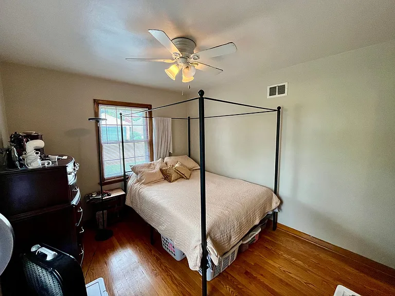 4286 N Wilson Dr — Photo 9