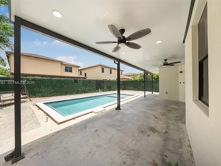 11731 SW 234th St — Photo 27