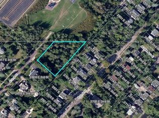 26XX E 3rd St, Duluth, MN 55812