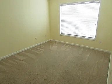 4th image of 743 Clairidge Oak Ct