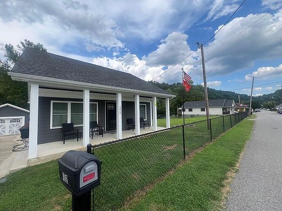 4th image of 152 N Buckingham Ave