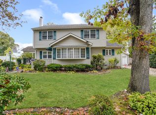 320 Deerfoot Ln, Brick, NJ