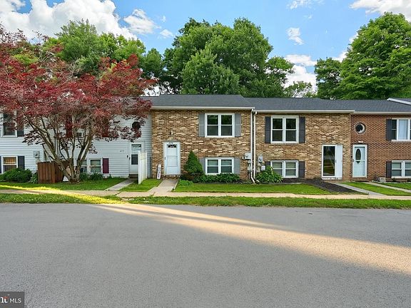 2nd image of 278 Juniper Dr