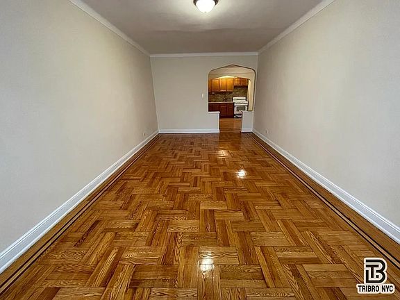 4th image of 386 E 23rd St #2B