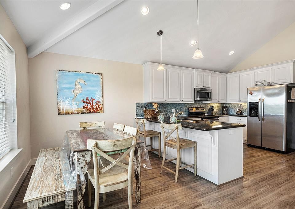 4111 Vista Rd Galveston TX Zillow