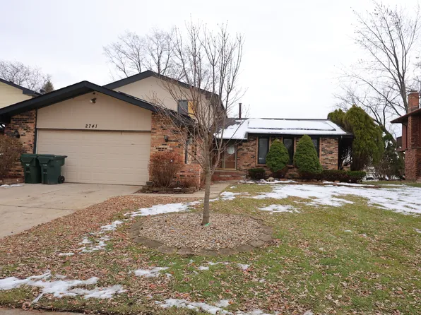 2741 Lighthouse Ct, Lynwood, IL 60411