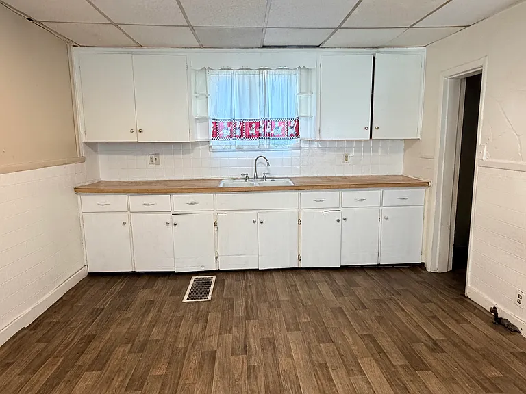 102 Box Ave #1 — Photo 6