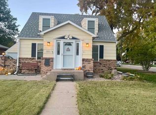 523 E 12th St, Hastings, NE 68901