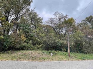 3690 Mart Rd #18, Memphis, TN 38109