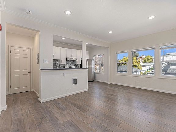 3rd image of 1829 6th Ave APT 206
