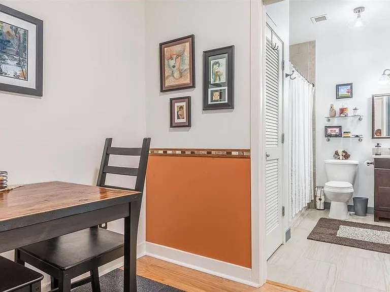 410 Farrell St — Photo 12