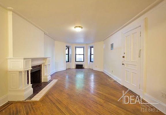 4th image of 909 President St